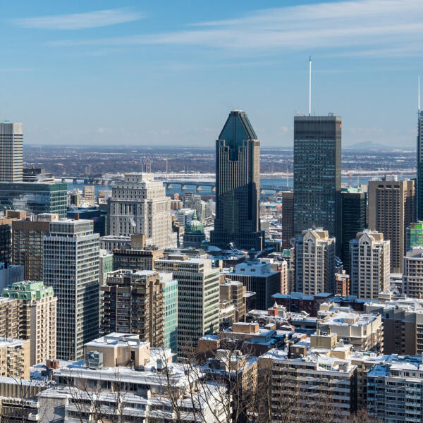 Gabriela Jonas – Real Estate Broker Laval South Shore Montreal Montreal skyline illustrating the 2025 Montreal real estate market and planning for 2026